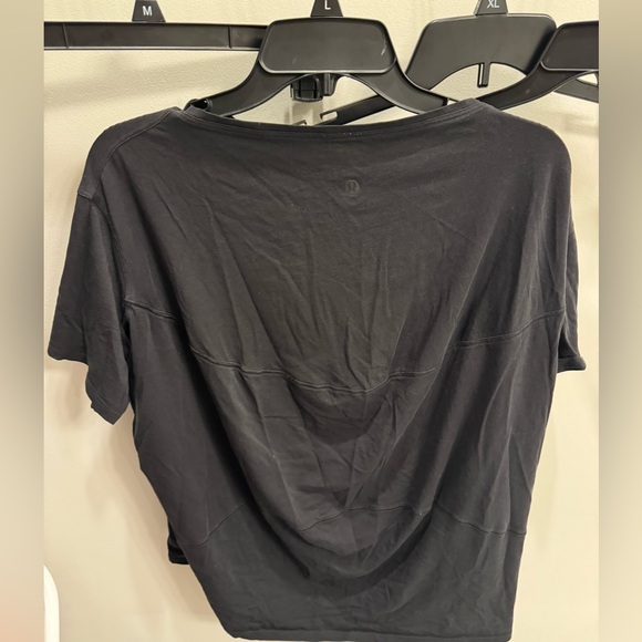 Lululemon Size 6 Top - Picture 2 of 2